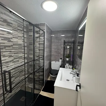 Yanis Apartamento *
