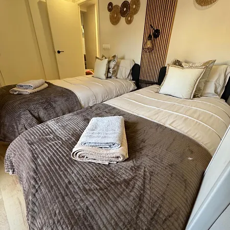 Yanis Apartament Torrevieja