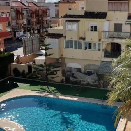 Apartament Yanis Torrevieja